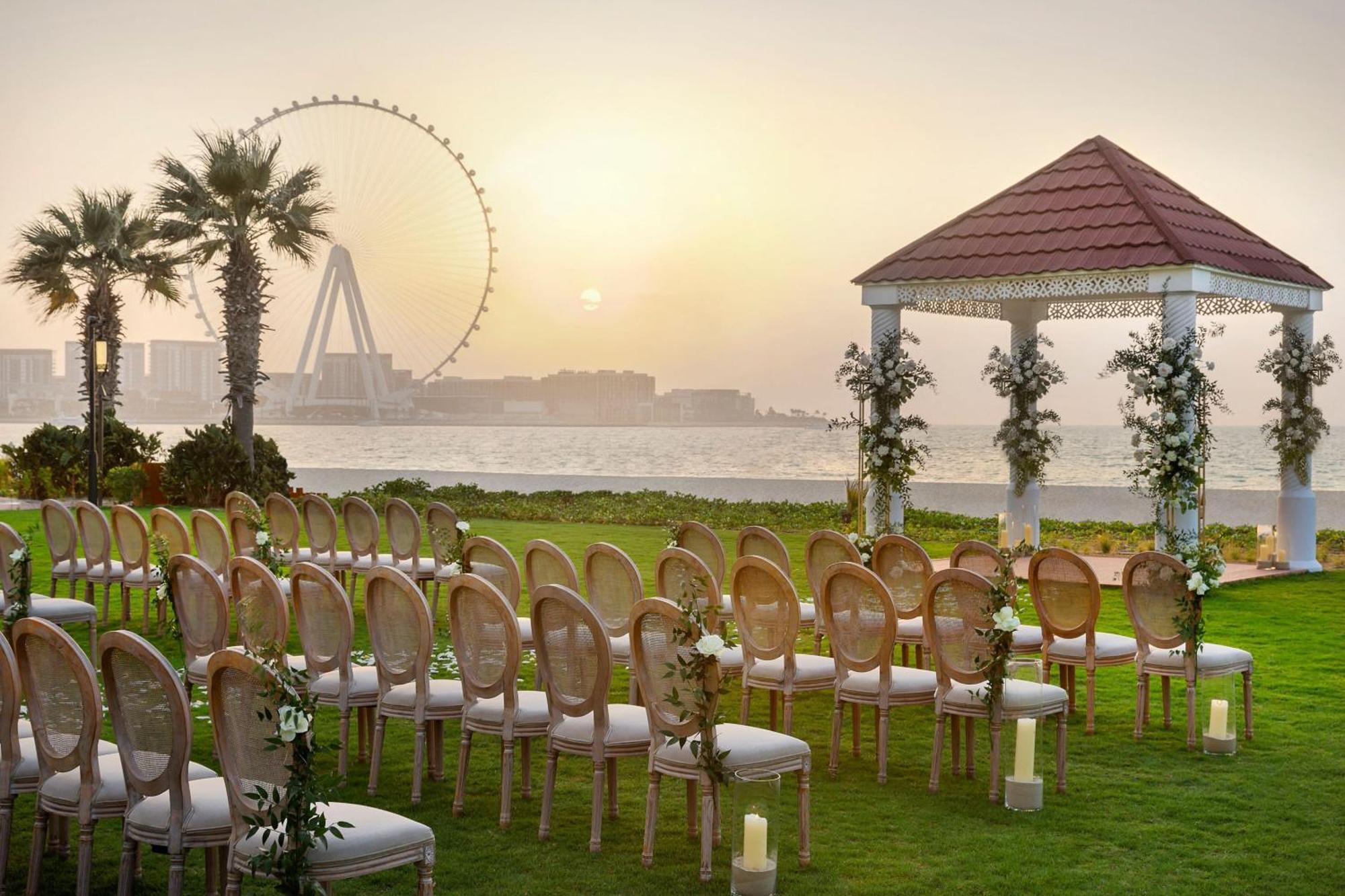 The Ritz-Carlton, Dubai Hotel Exterior photo